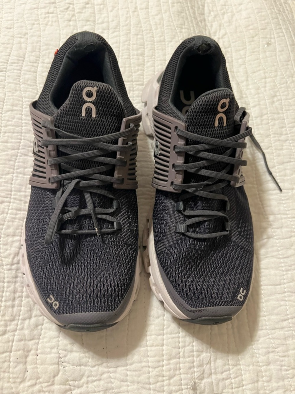 On Running Cloud Women’s Running Shoes - Black/Gray